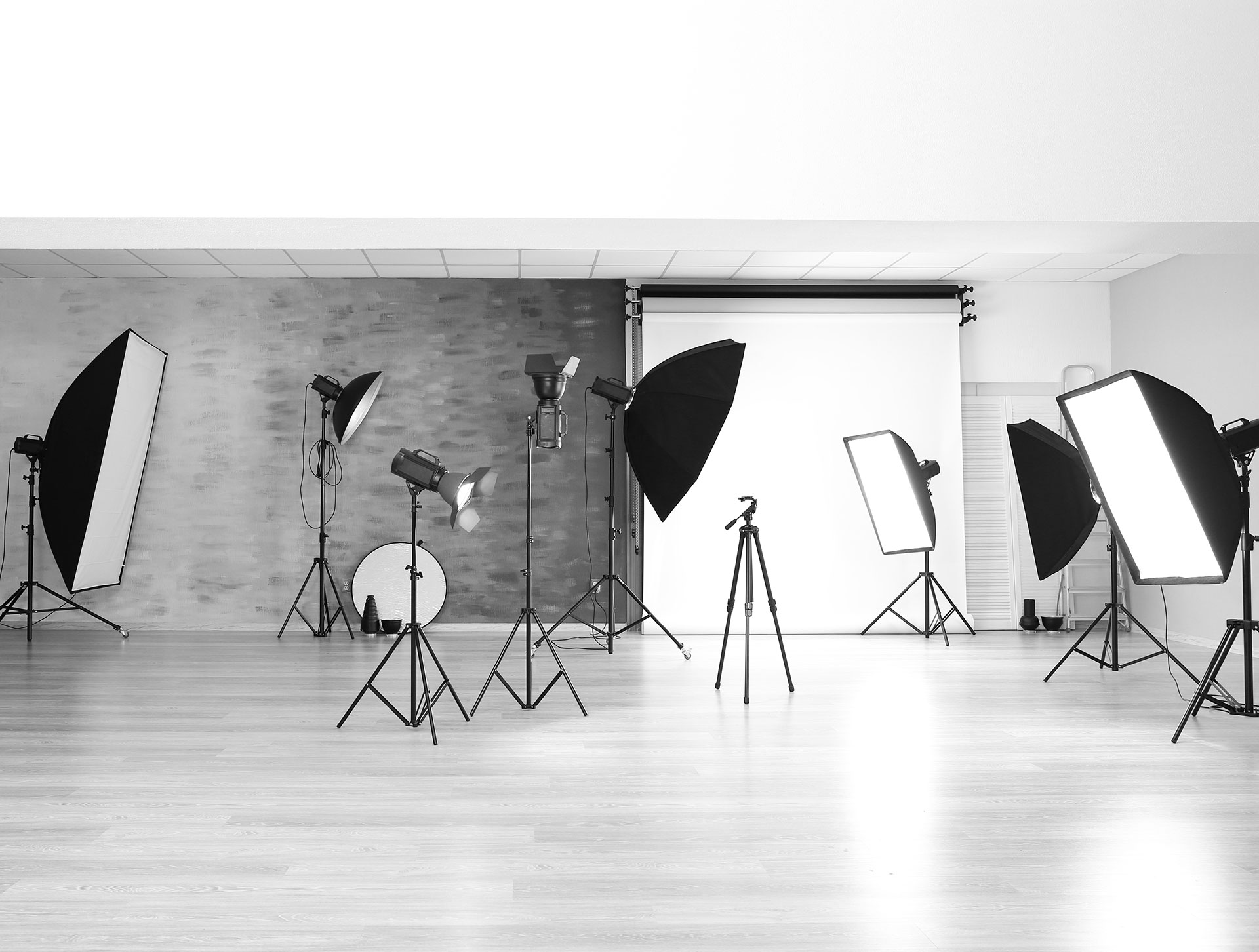 thousand-miles-poster lightning set 3