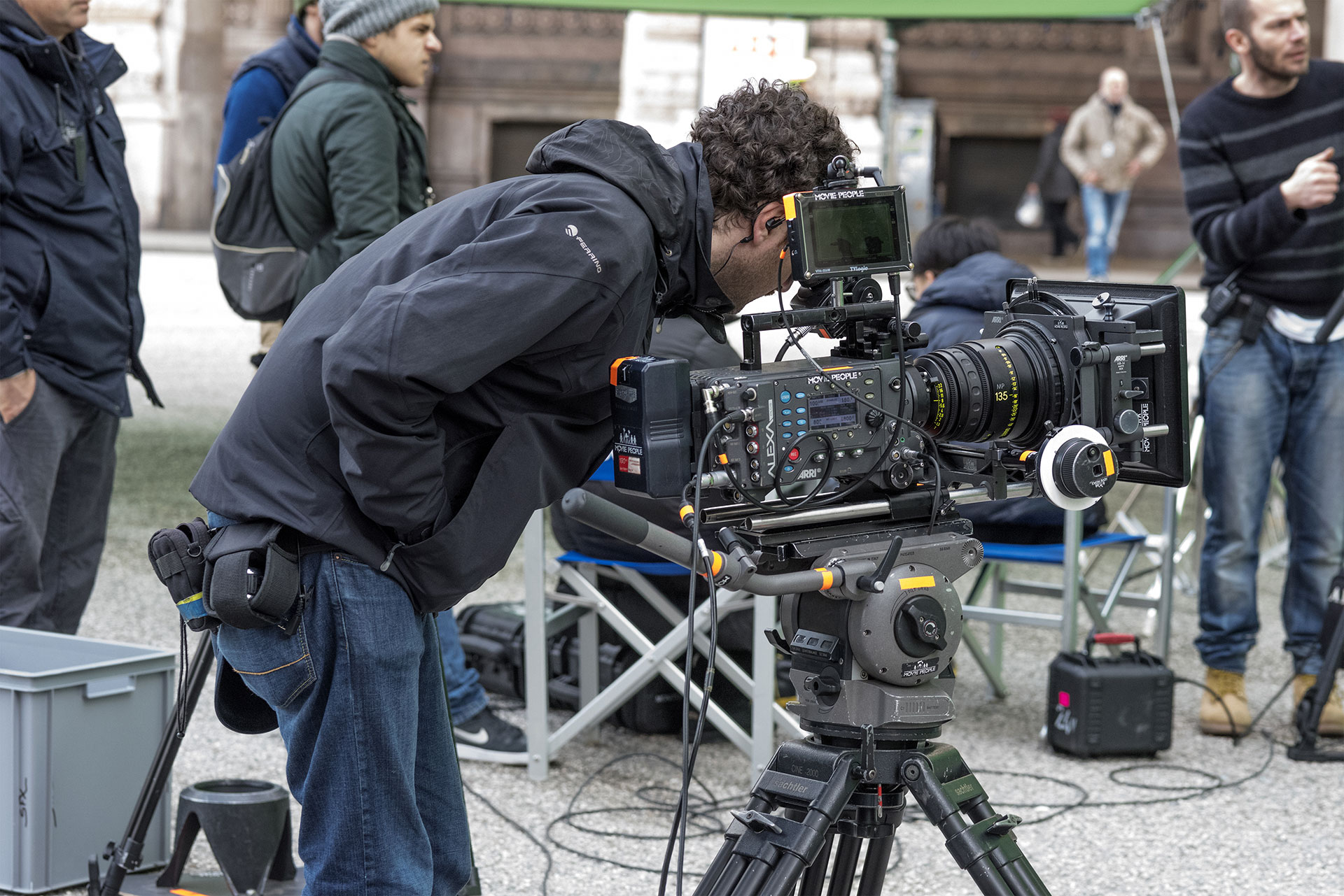 thousand-miles-poster movie set shooting